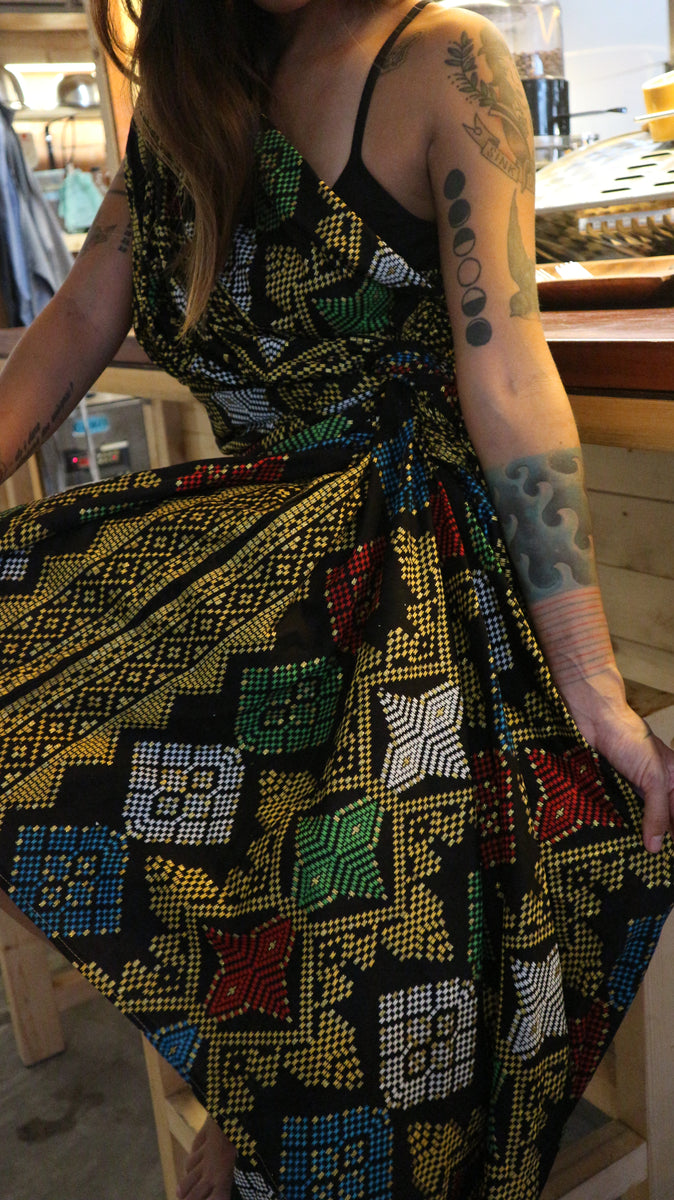 malong dress design Were trialling a few samples of some traditional malong inspired wrapped  skirts. We love it, but what do you think? , Would you wear this?  , #mestiza #filipina #malong #wrapskirt